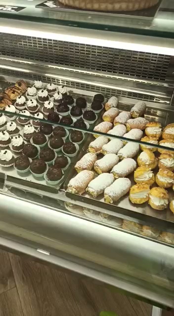 Pasticceria Elegant Bakery Fonte Nuova Roma · Foto 11